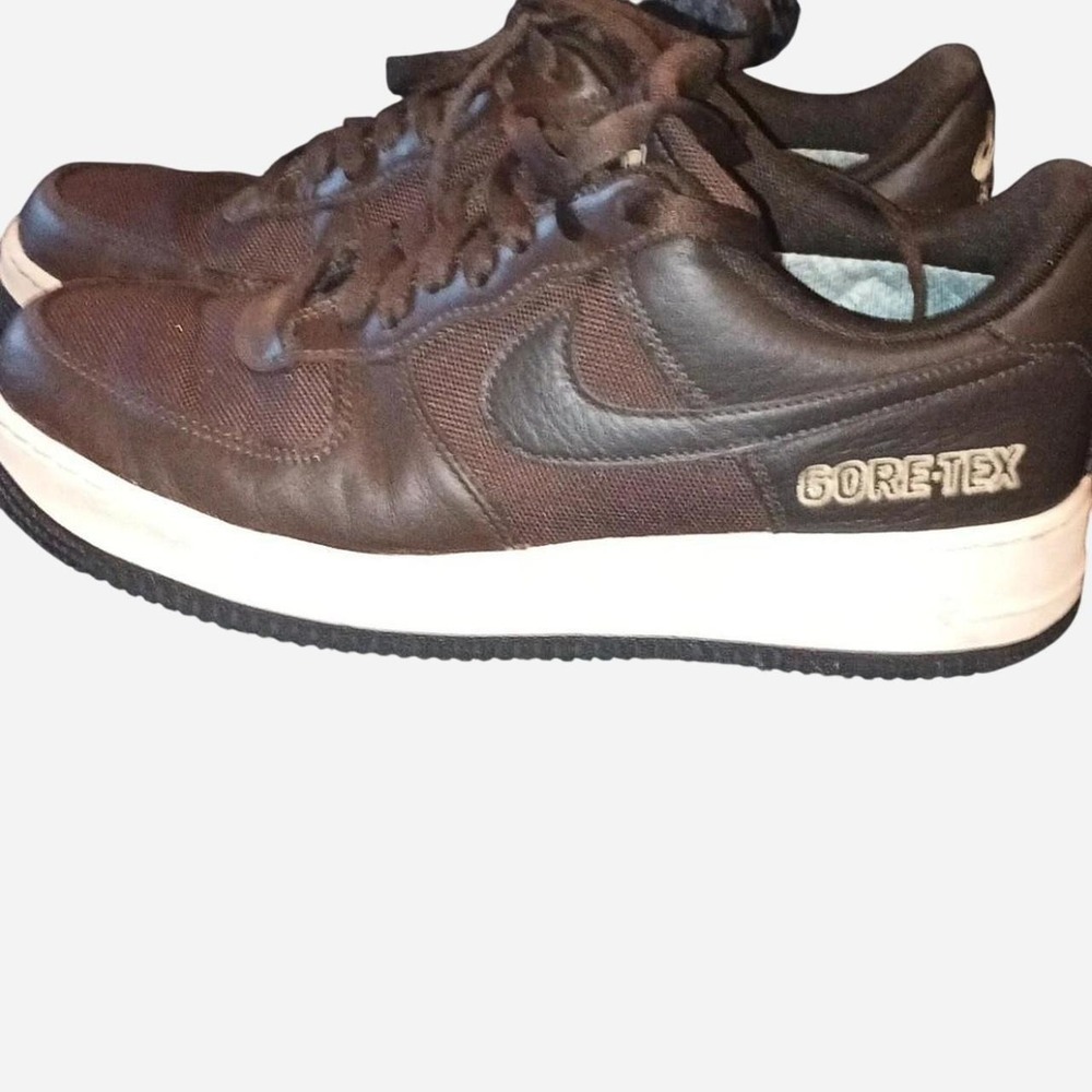 Nike Air Force Gore-Tex shoes